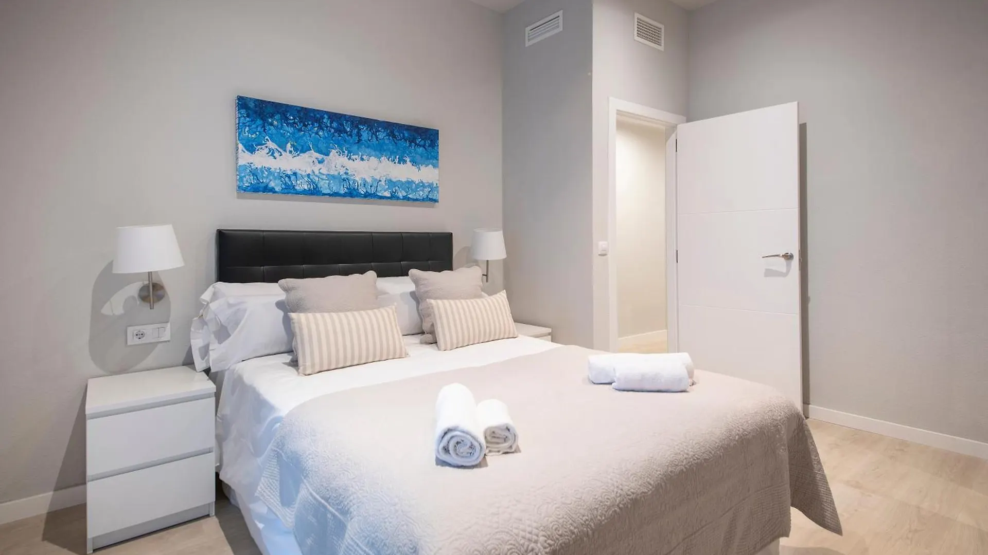 Apartamento 4 Dormitorios En Calle Rosello You Stylish Apartments Barcelona